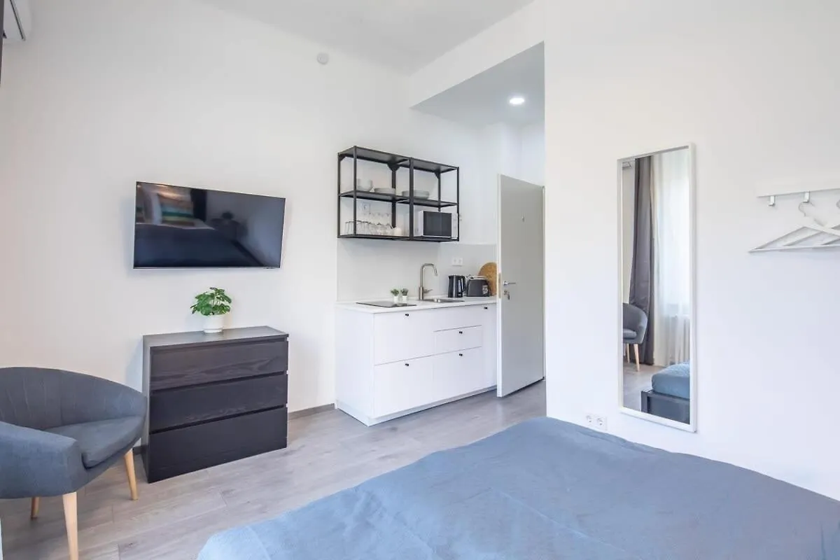 Absolute Central With Balcony Budapest Apartment